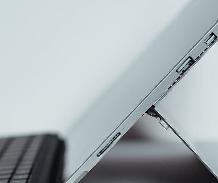 Calls for businesses to prioritise connectivity (Demo)